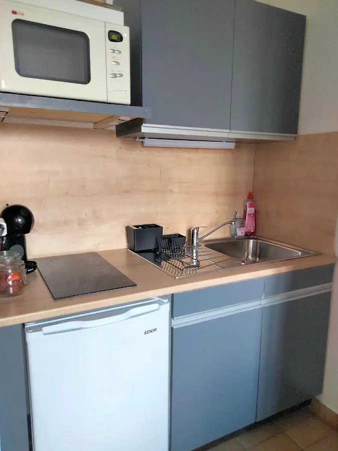 Studio Cabine Pied Des Pistes Saint-Leger-les-Melezes 0*,  France